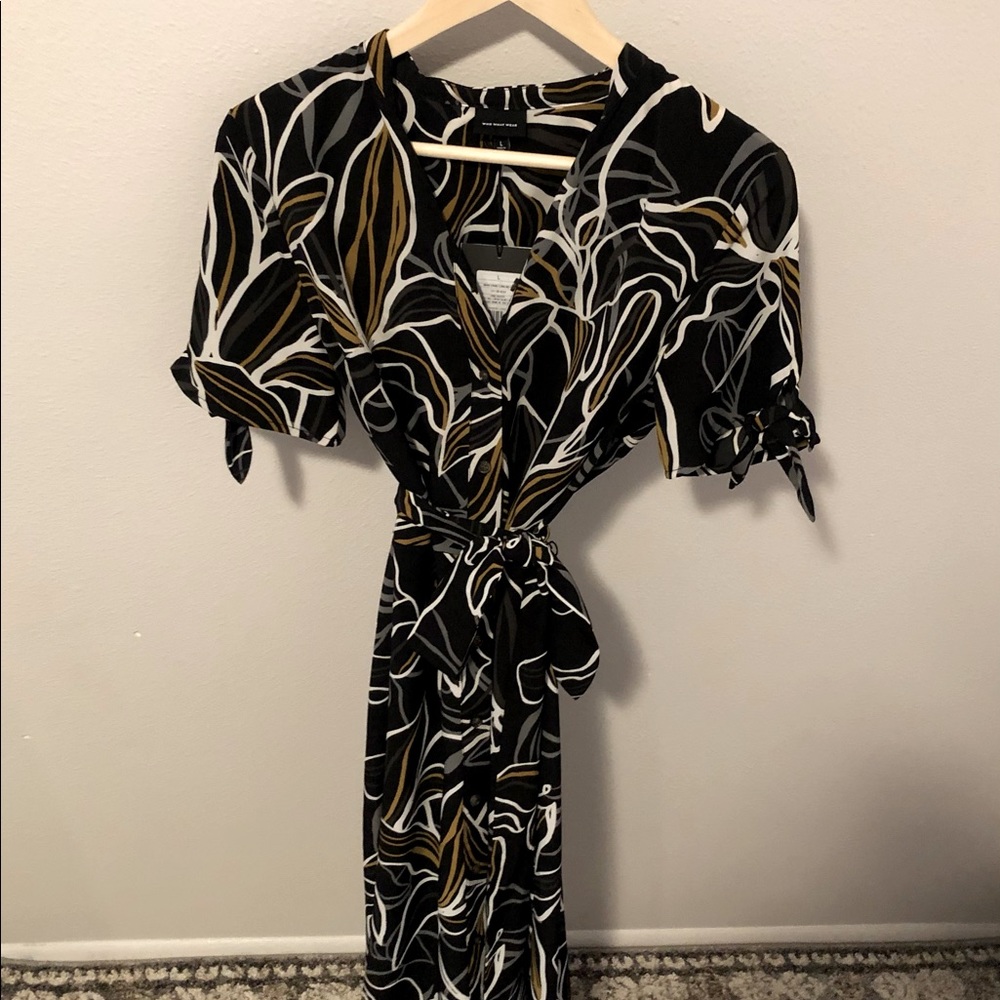 NWT Brush Stroke Floral Button Front Dress